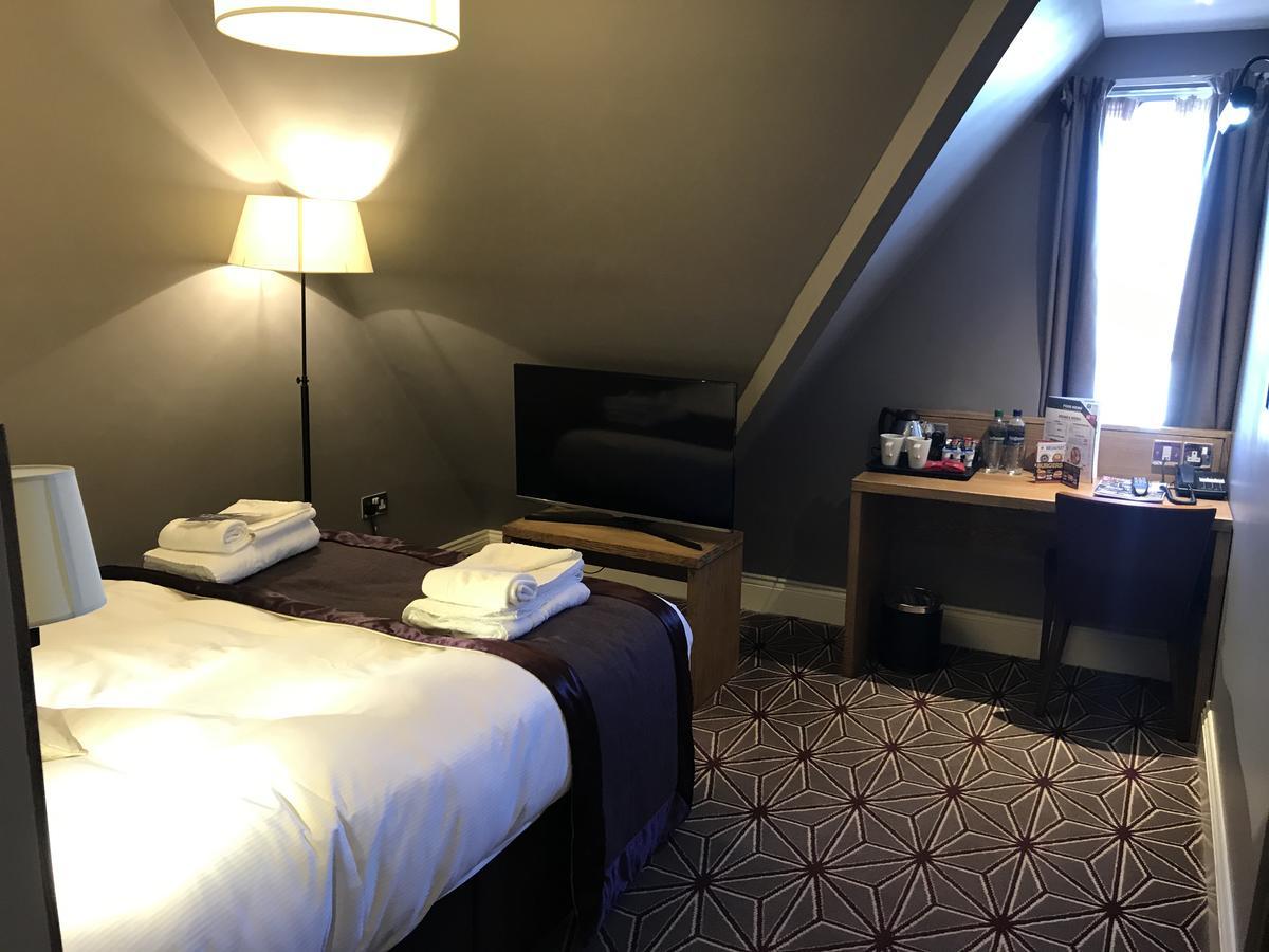 Pilgrims Progress Wetherspoon Бедфорд Экстерьер фото